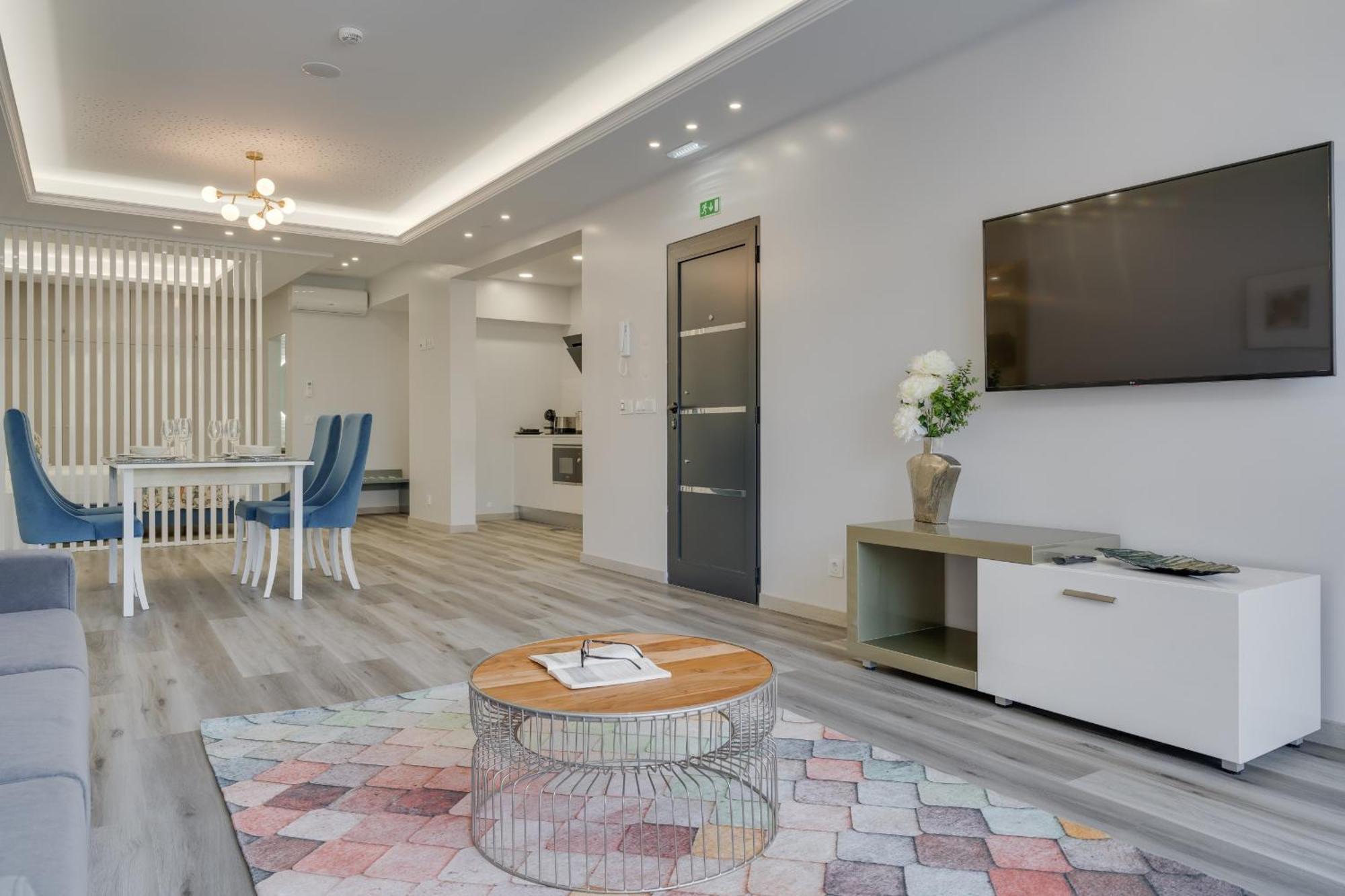 Torre Palace Ii By Atlantic Apartment *
